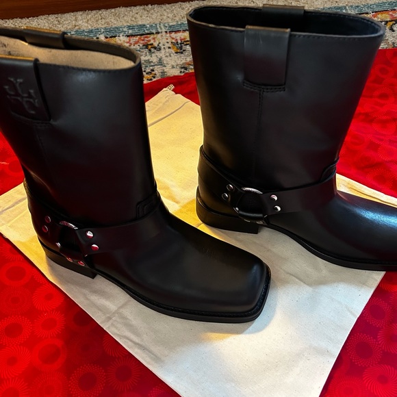 Tory Burch Moto Boot, Vachetta Leather. Size 9 - Picture 3 of 6